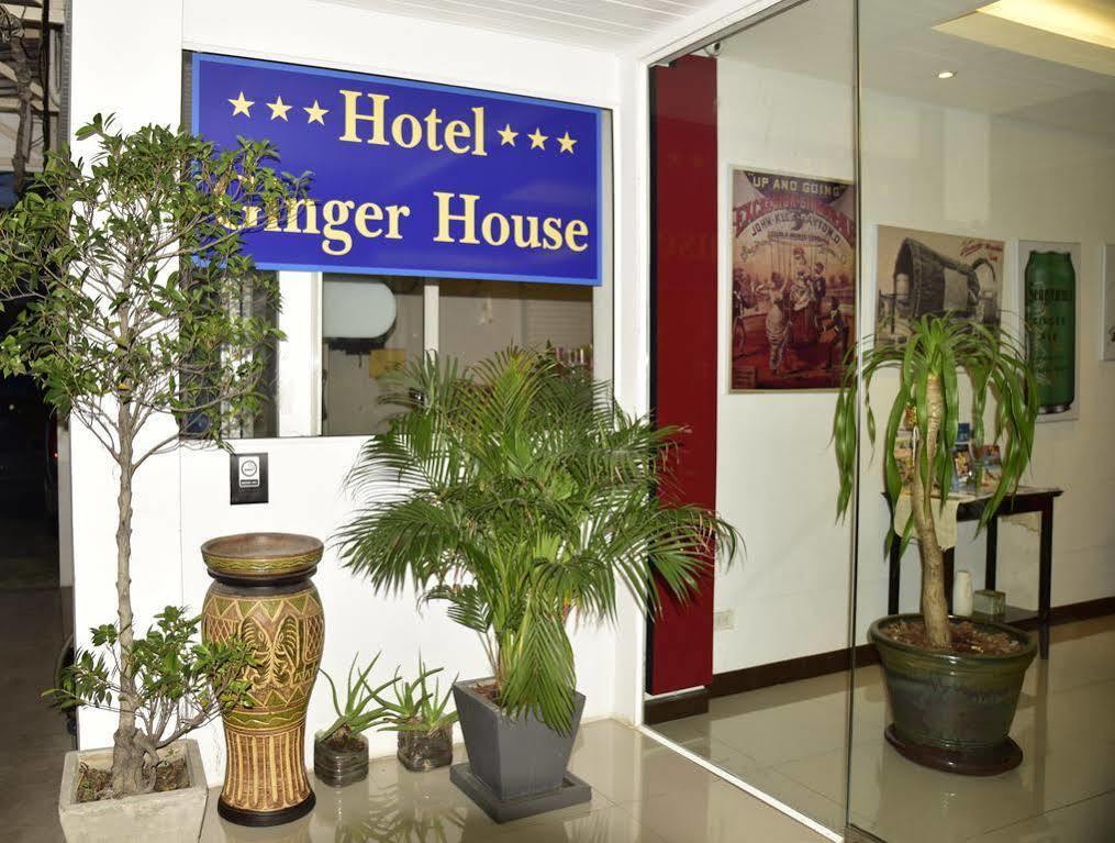 Oyo 373 Mc Ginger House Hotel Patong Екстериор снимка