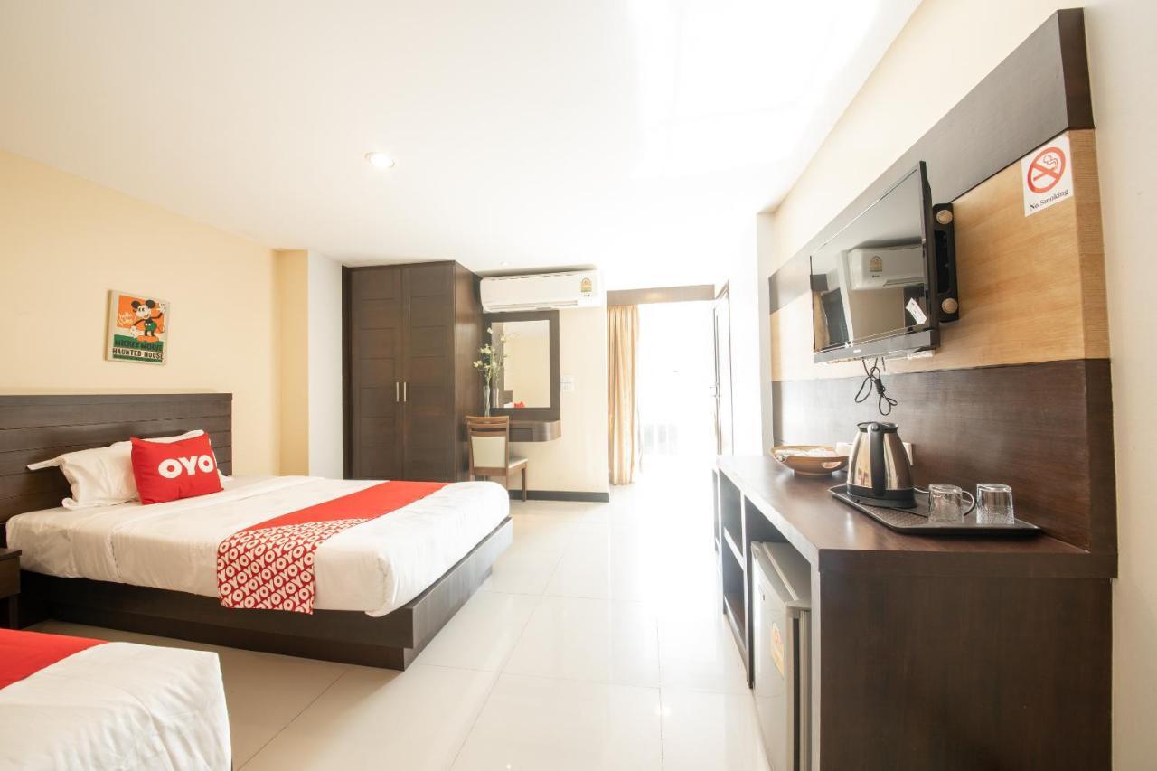Oyo 373 Mc Ginger House Hotel Patong Екстериор снимка